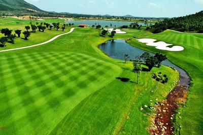 Top 7 sân golf ở Hà Nội không thể bỏ qua