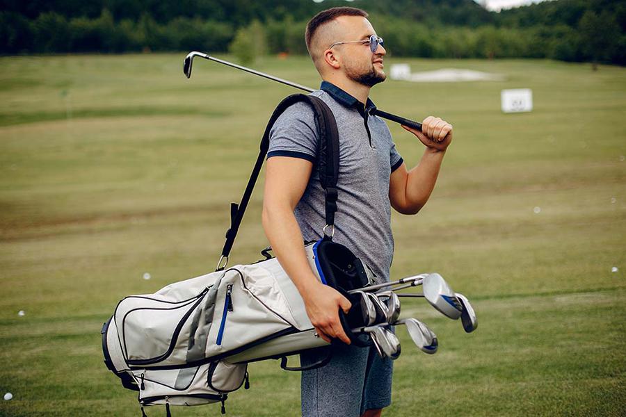 Những đồ tập golf nam cơ bản cho golfer mới