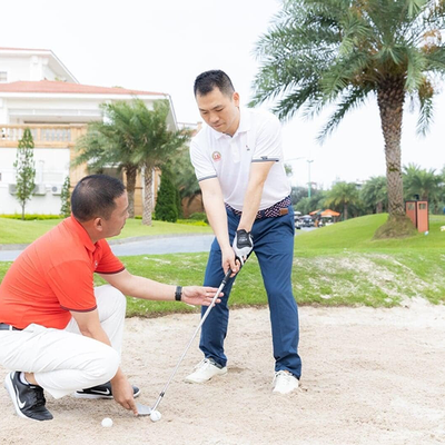 Hướng dẫn các kỹ thuật đánh golf trên cát hiệu quả