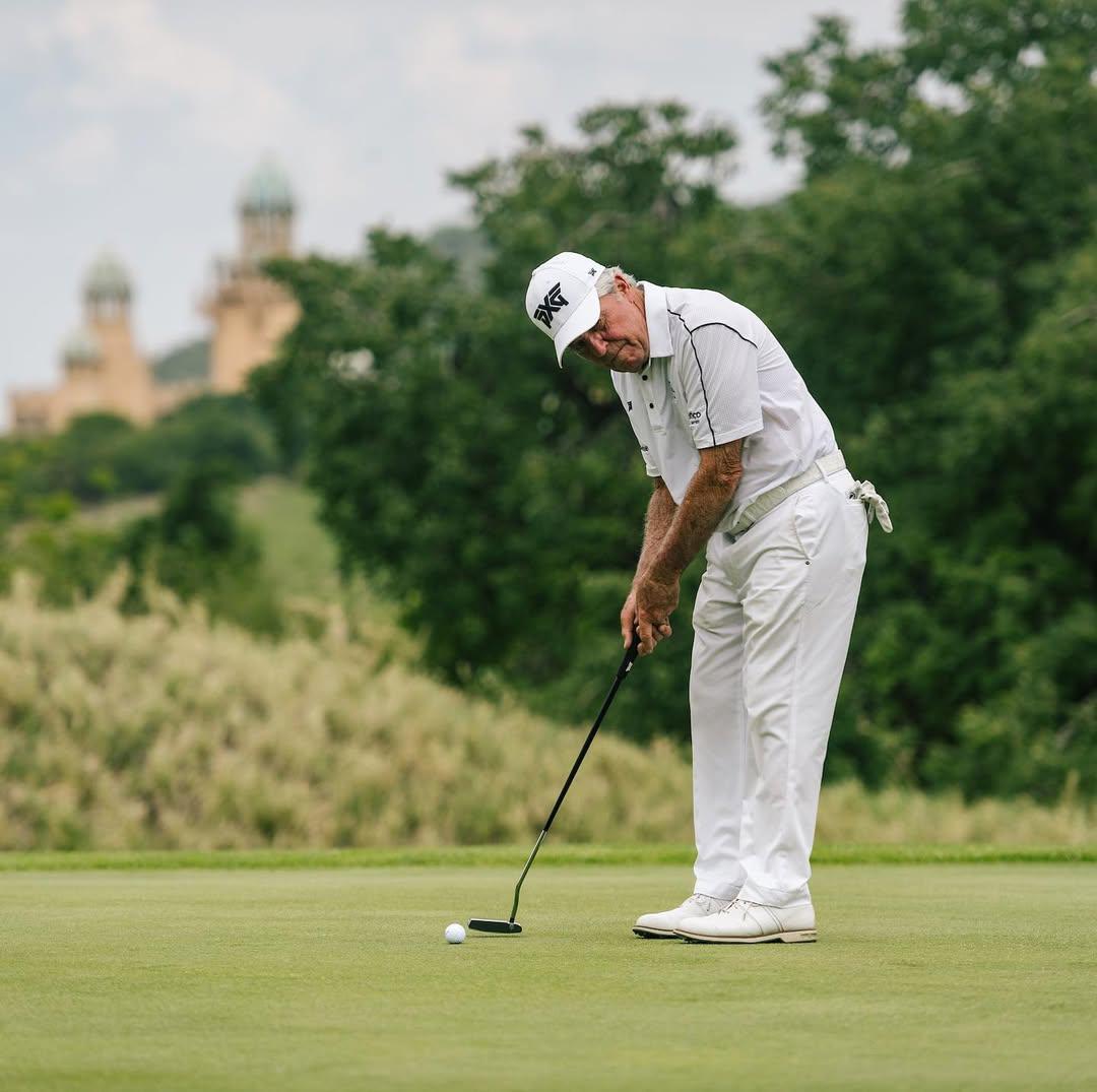 Gary Player Tiết Lộ Bí Quyết Đánh Golf Đỉnh Cao Của Mình