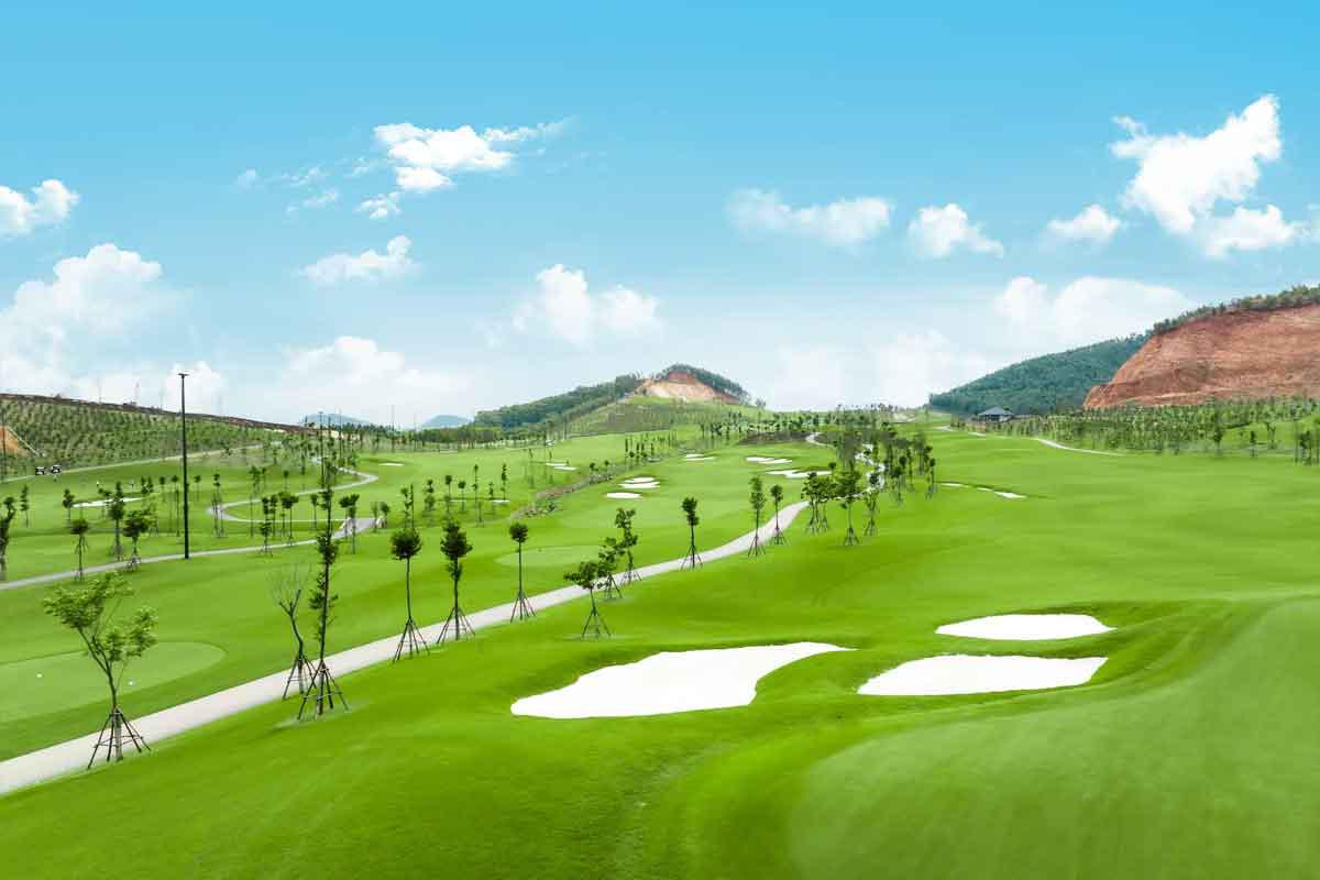 Sân Golf Đồi Ngô - Corn Hill Golf & Resort – “Tân binh sáng giá” của làng golf miền Bắc