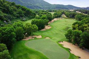 Quảng Ninh "bùng nổ" với 9 dự án sân golf mới, vốn đầu tư hơn 36.000 tỷ đồng – Sẵn sàng trở thành thủ phủ du lịch golf miền Bắc
