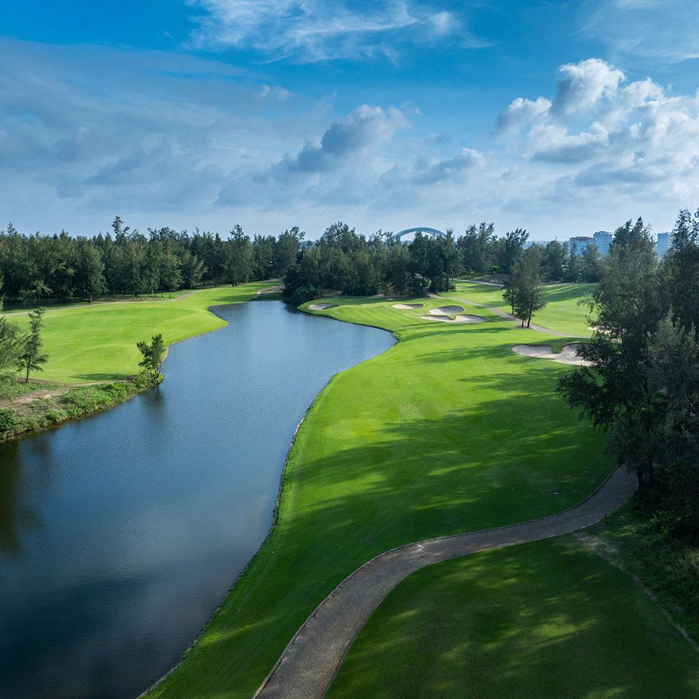 Sân Golf Montgomerie Links Đà Nẵng