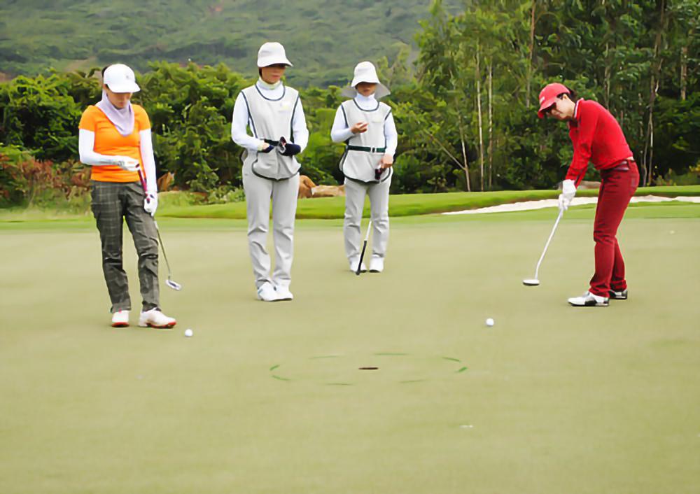 Caddy Golf (Caddie Golf)