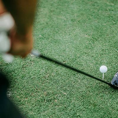 Giải thích về góc loft của gậy Driver – Cách góc loft ảnh hưởng đến khoảng cách và hướng bóng trong golf