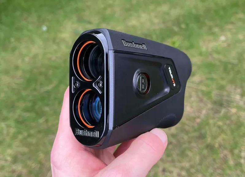 Đánh giá máy bắn yard Bushnell Tour V7 Shift