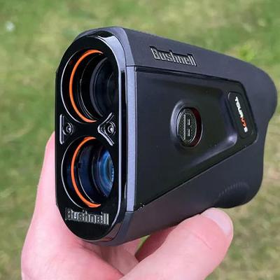 Đánh giá máy bắn yard Bushnell Tour V7 Shift