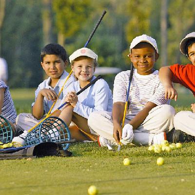 Bao Nhiêu Tuổi Thì Nên Học Golf? Độ Tuổi Phù Hợp Để Bắt Đầu Chơi Golf