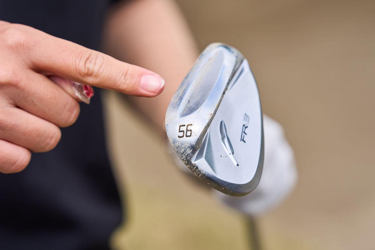 Đánh Giá Fourteen FR-3 Wedge: Hiệu Ứng W-Bounce – Bí Quyết Nâng Tầm Kỹ Năng Thoát Bẫy Cát